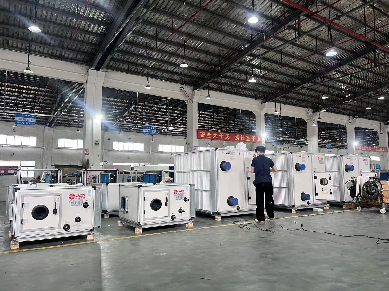Taile AHU finished units staged in the production hall