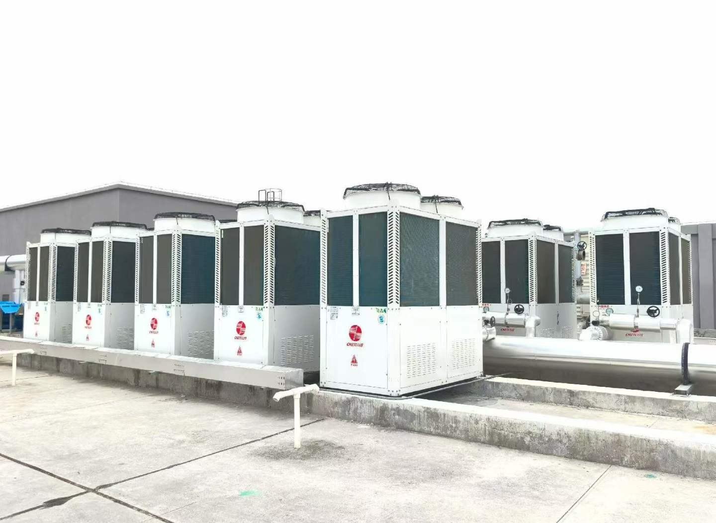 Rooftop air-source heat pump units at a Taile project site